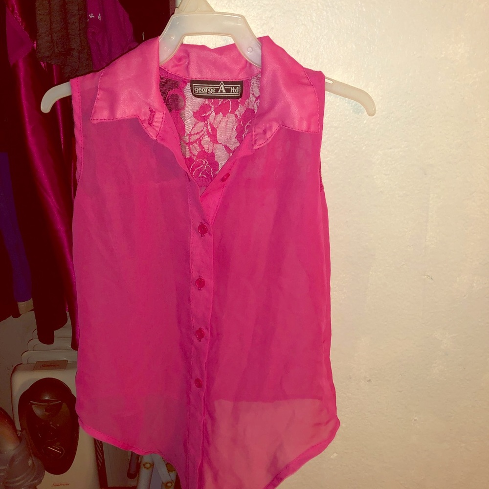 LiL. Girl’s hot pink top